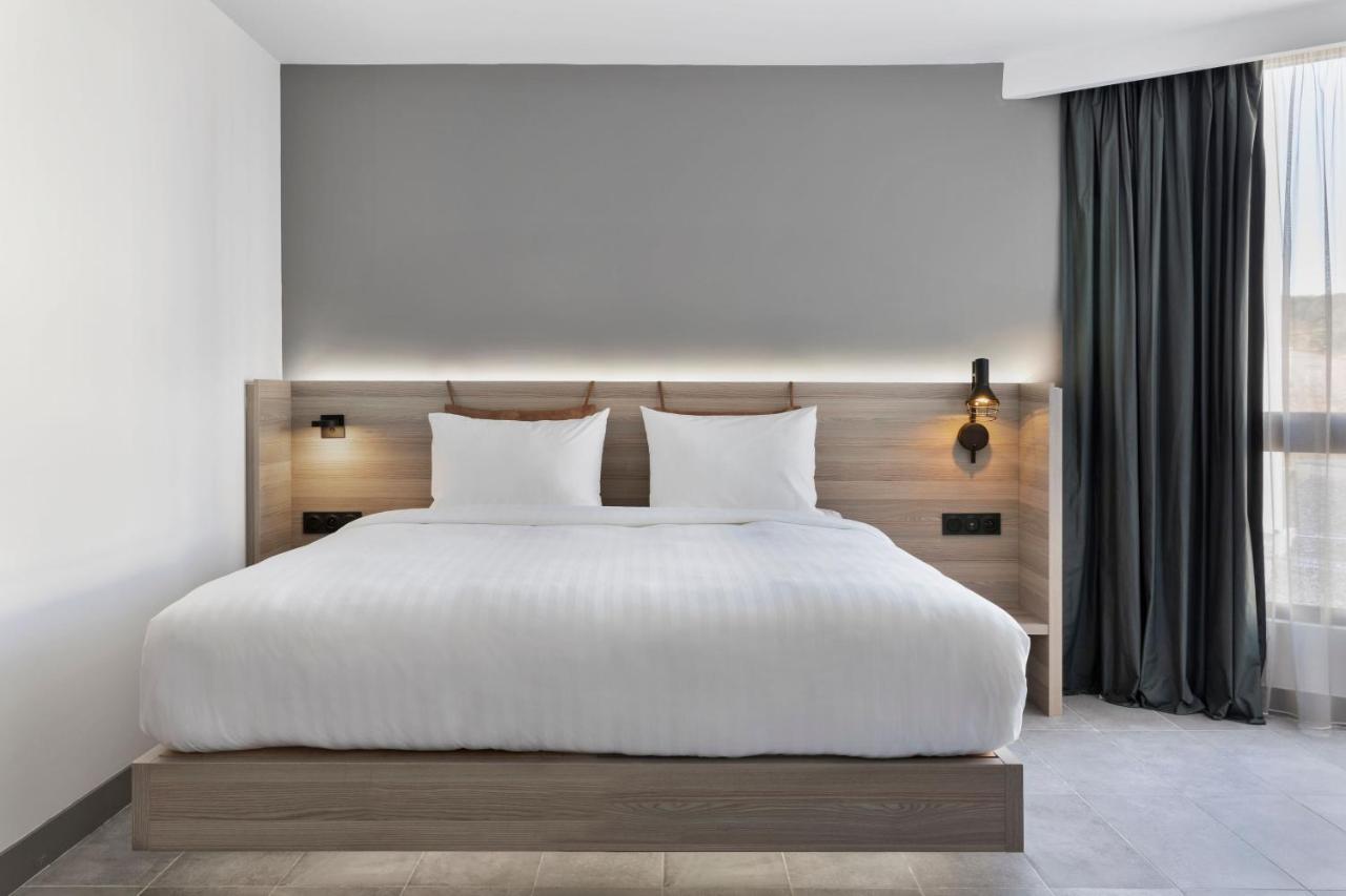 Moxy La Ciotat Hotell Eksteriør bilde