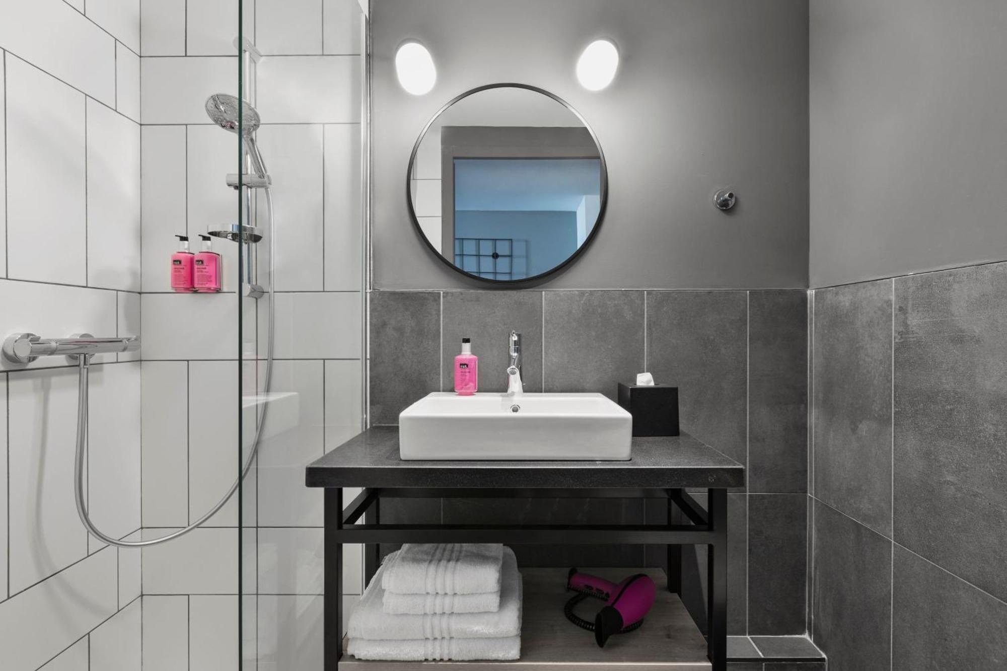Moxy La Ciotat Hotell Eksteriør bilde
